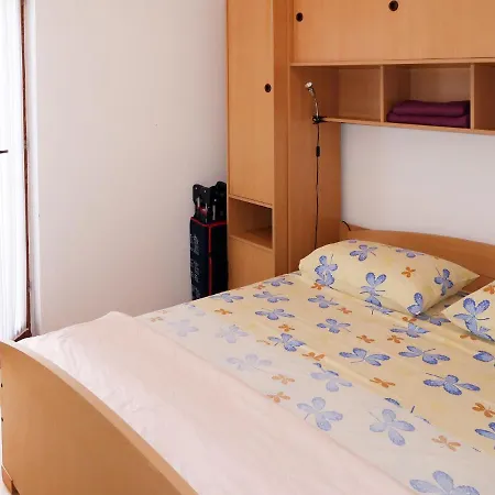 Ester - Lbn136 Labin (Istria)